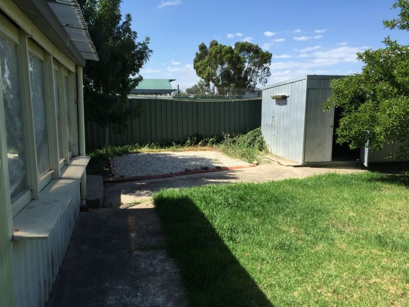 58 Oberon Avenue, St Albans VIC 3021