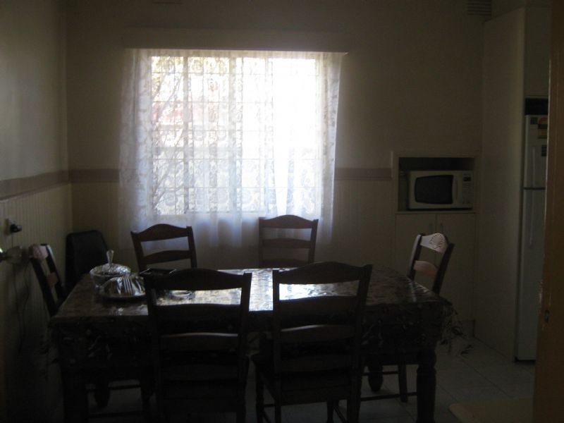 1/15 Albert Crescent, St Albans VIC 3021