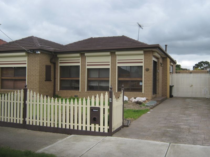 10 EUROA STREET, Sunshine North VIC 3020