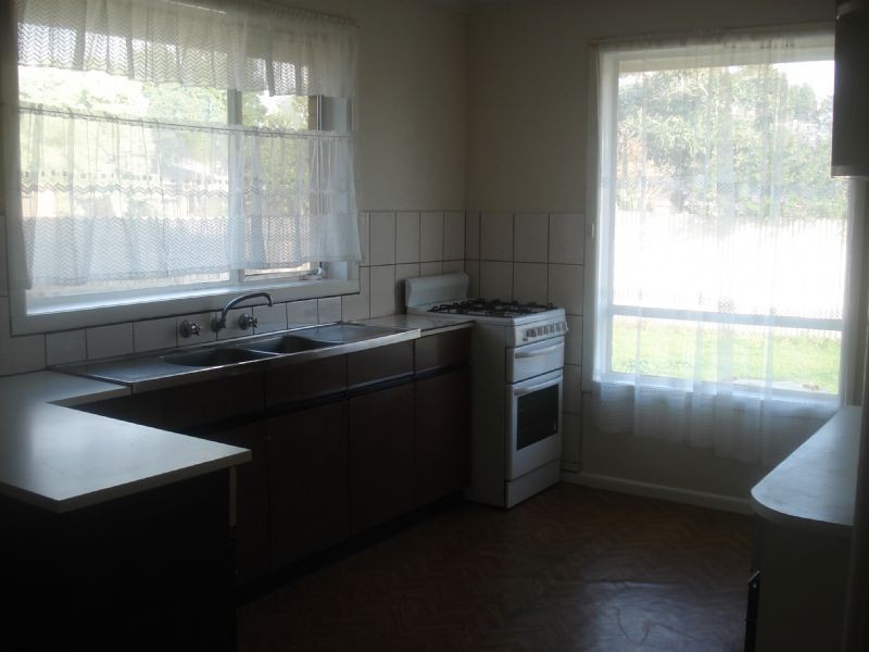 9 Salvia Street, St Albans VIC 3021