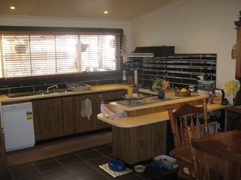 42 Millawa Avenue, St Albans VIC 3021