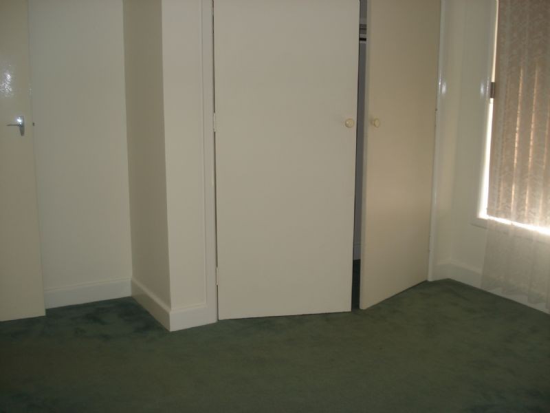 8 Oberon Avenue, St Albans VIC 3021