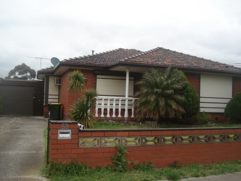 59 Atheldene Drive, St Albans VIC 3021