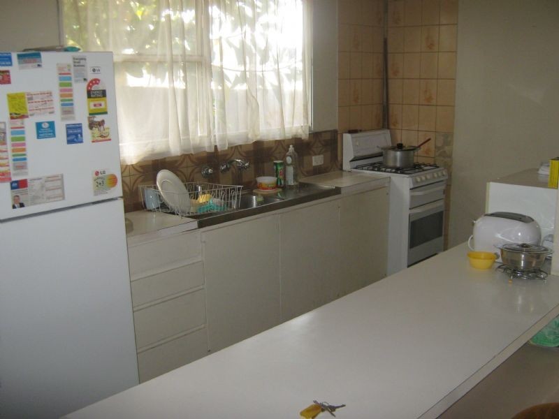 29 Oakwood road, St Albans VIC 3021