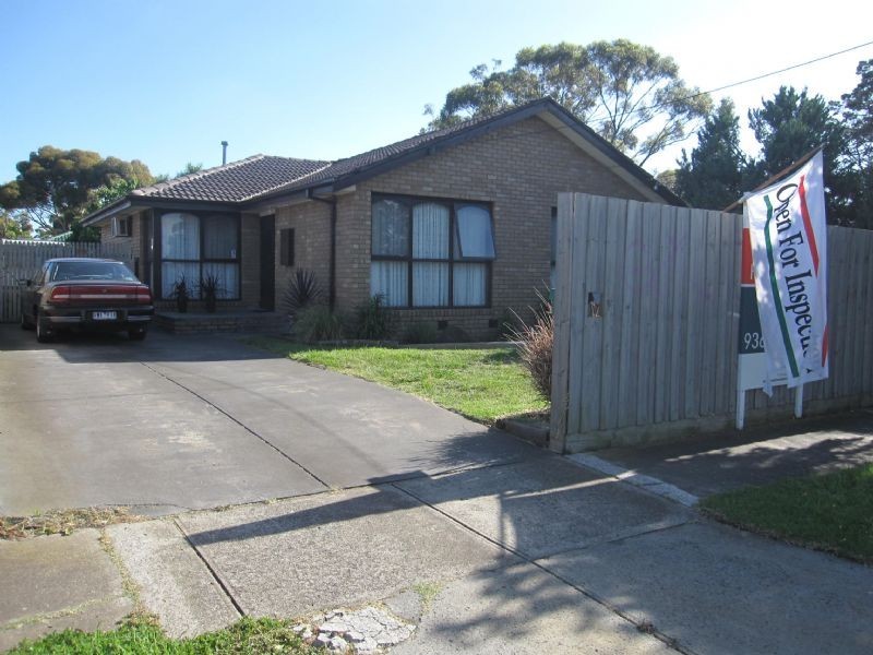10 Trafalgar St, St Albans VIC 3021