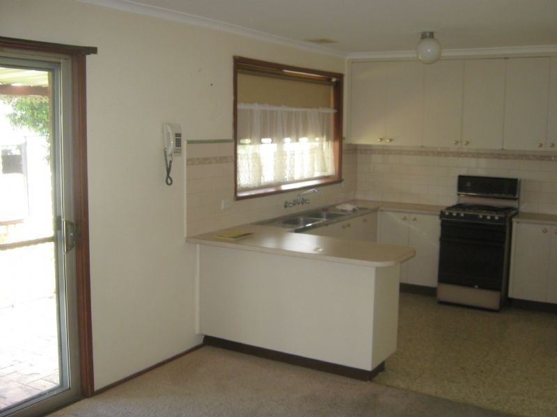 3 Donnelly Court, Kealba VIC 3021