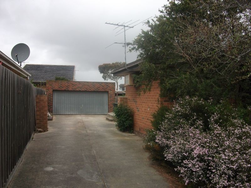 7 Camelia Street, St Albans VIC 3021
