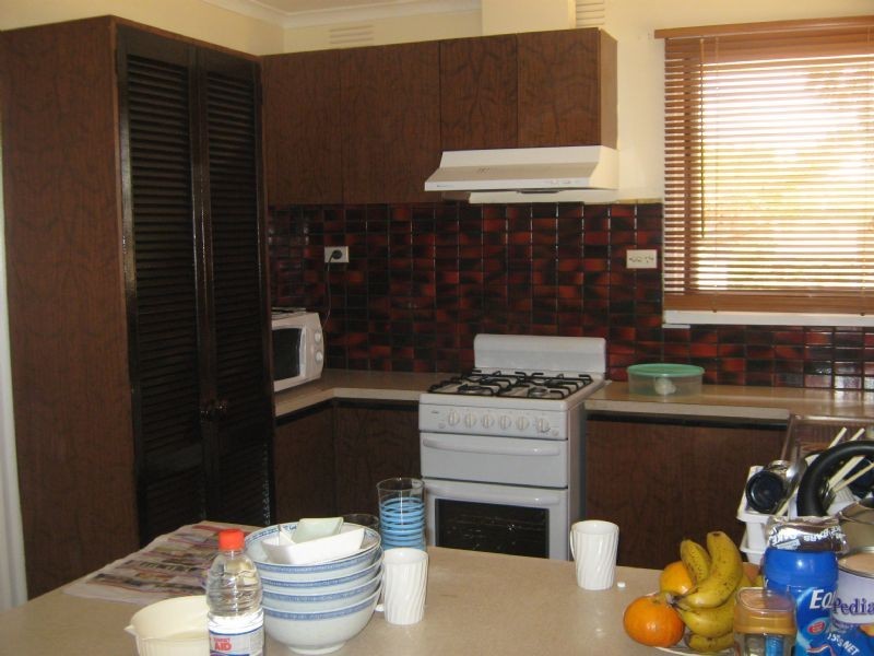 24 Lillypilly Crescent, Kings Park VIC 3021