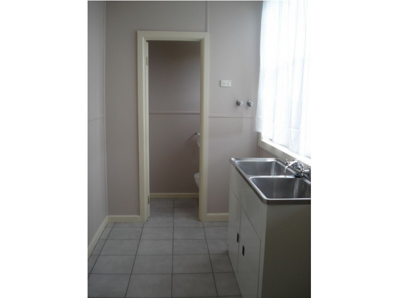 181 MAIN ROAD WEST, St Albans VIC 3021