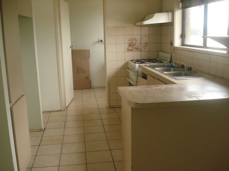 104 Kinterbury Drive, Kings Park VIC 3021