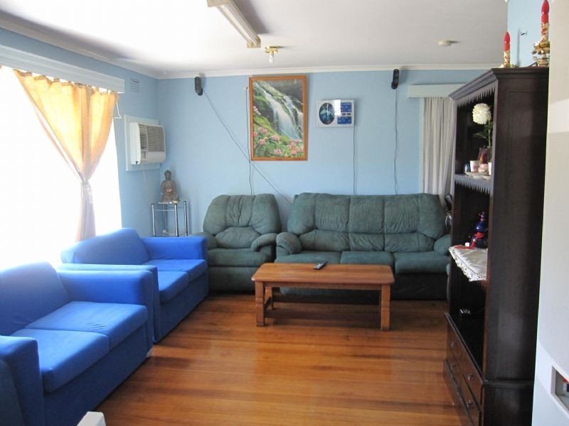 7 Cory Court, Kings Park VIC 3021