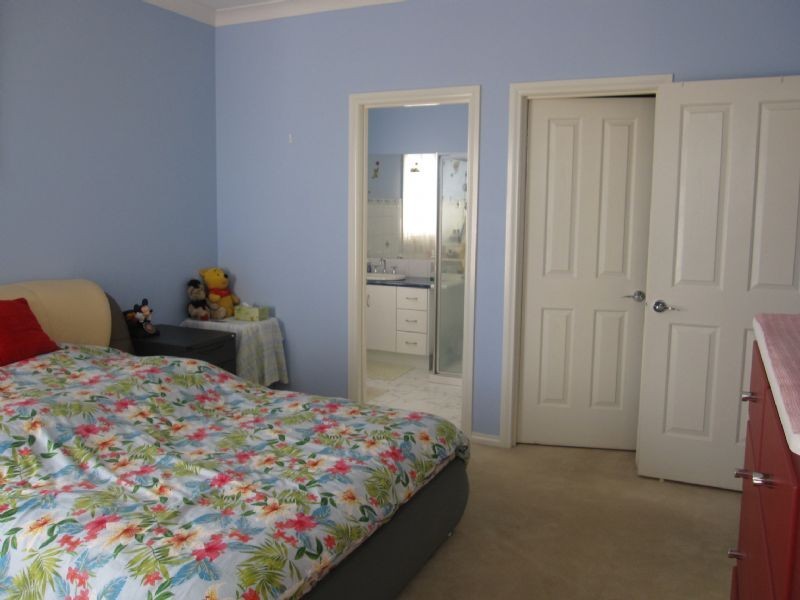 Cairnlea VIC 3023