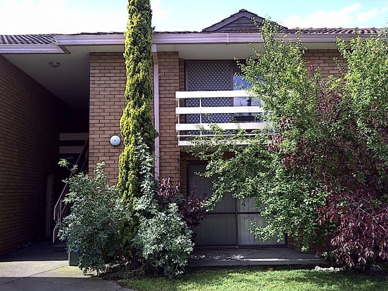 3/25 CHARLES STREET, St Albans VIC 3021