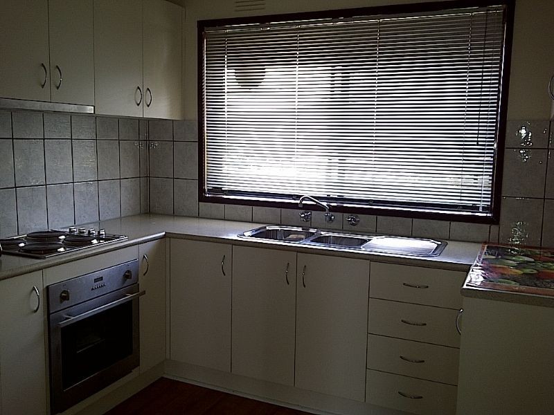 3/25 CHARLES STREET, St Albans VIC 3021