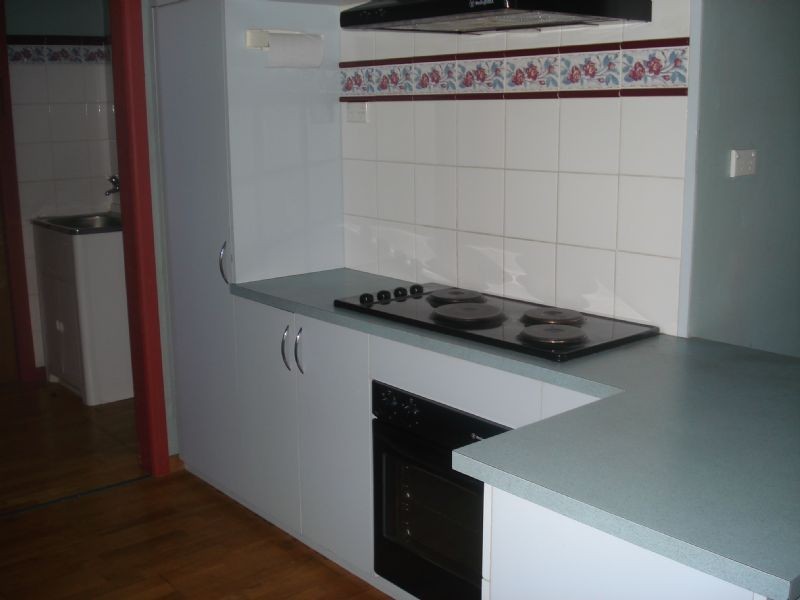 23 BERNBANKS AVENUE, St Albans VIC 3021