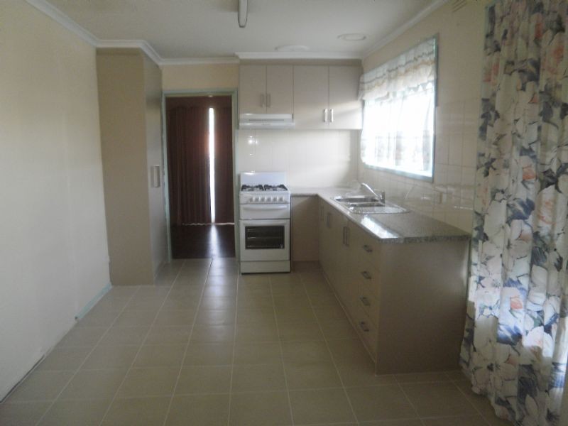 37 Ferris Avenue, Deer Park VIC 3023