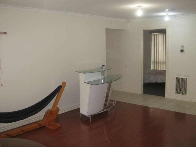 6 Heron Road, Cairnlea VIC 3023