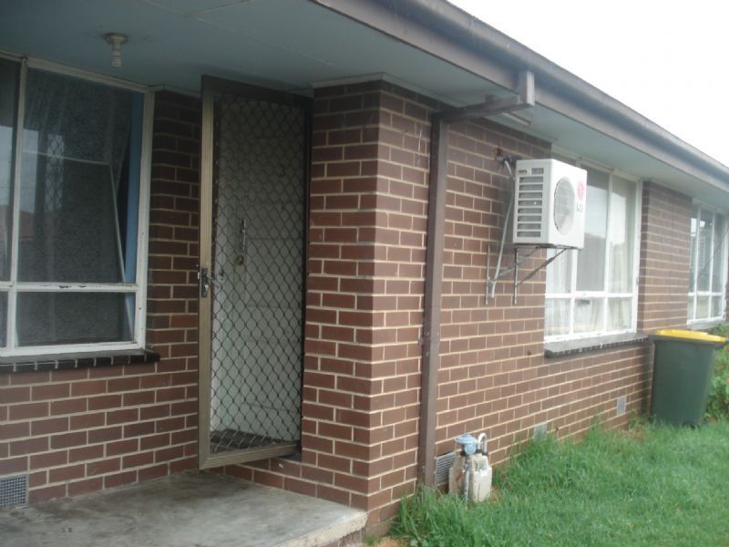 3/16 Buchanan, St Albans VIC 3021