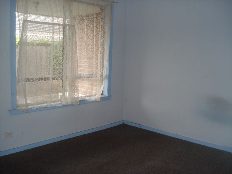 3/16 Buchanan, St Albans VIC 3021