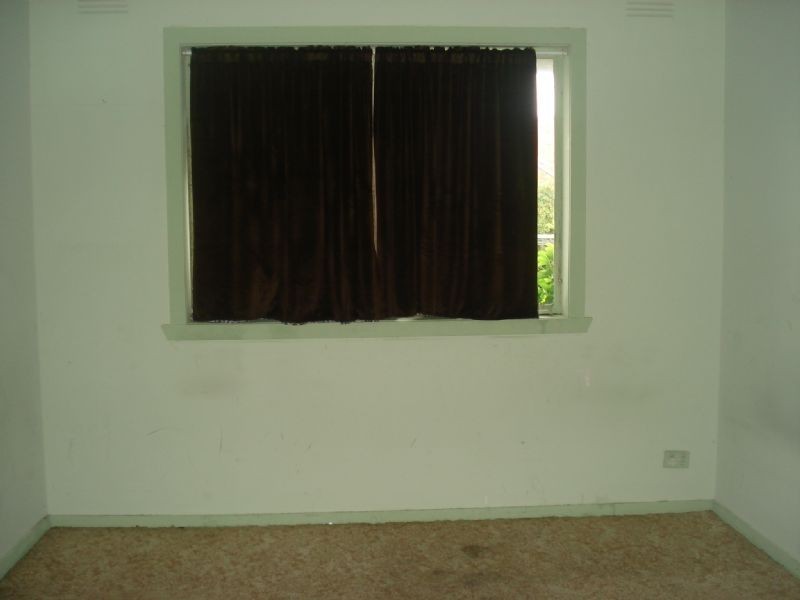 3/16 Buchanan, St Albans VIC 3021