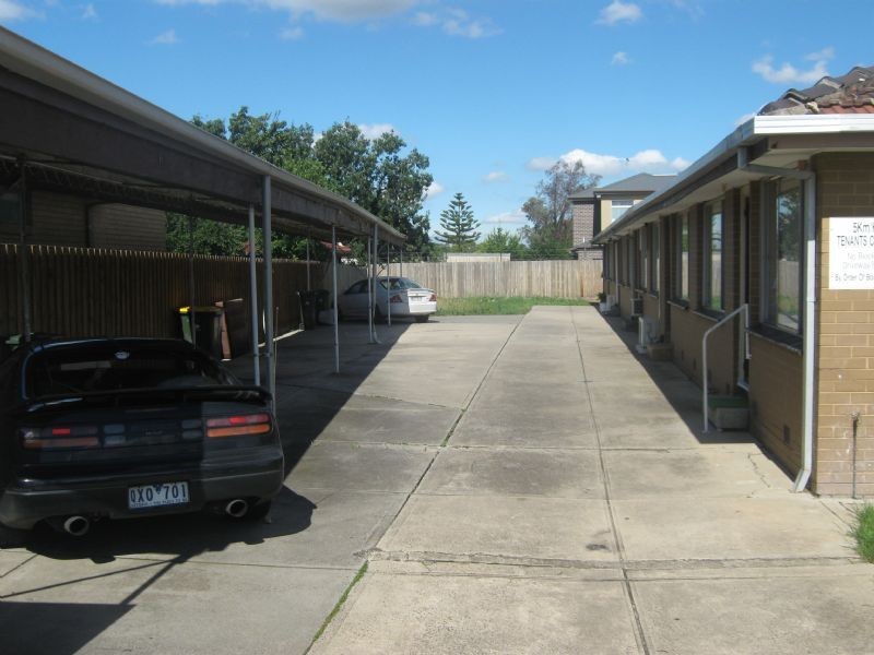 5/112 East Esplanade, St Albans VIC 3021