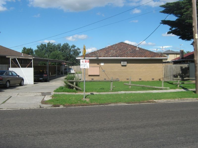 5/112 East Esplanade, St Albans VIC 3021