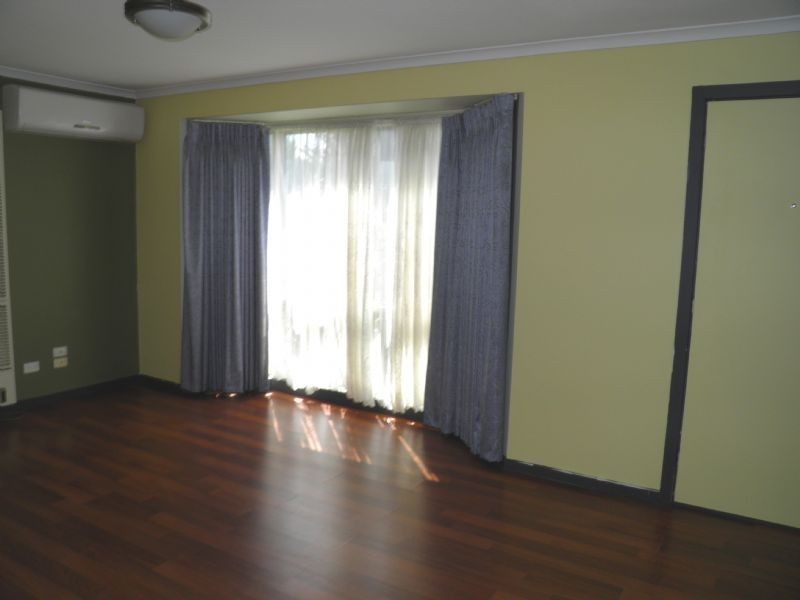 21 Basalt Court, Delahey VIC 3037