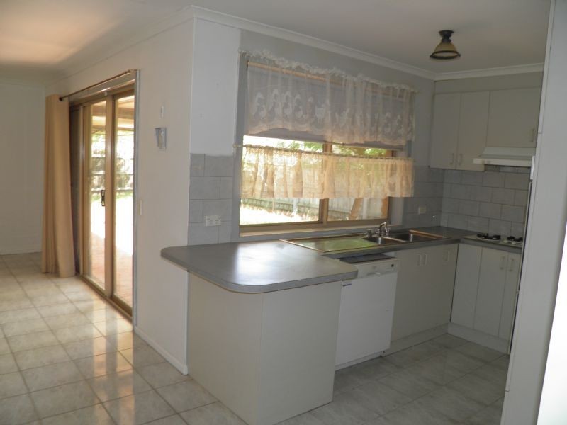 21 Basalt Court, Delahey VIC 3037