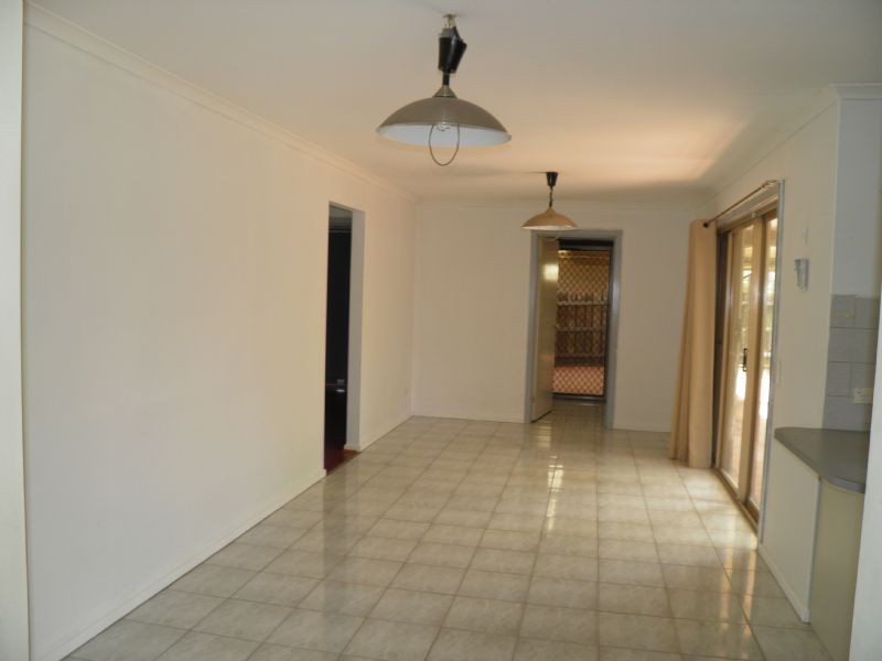 21 Basalt Court, Delahey VIC 3037