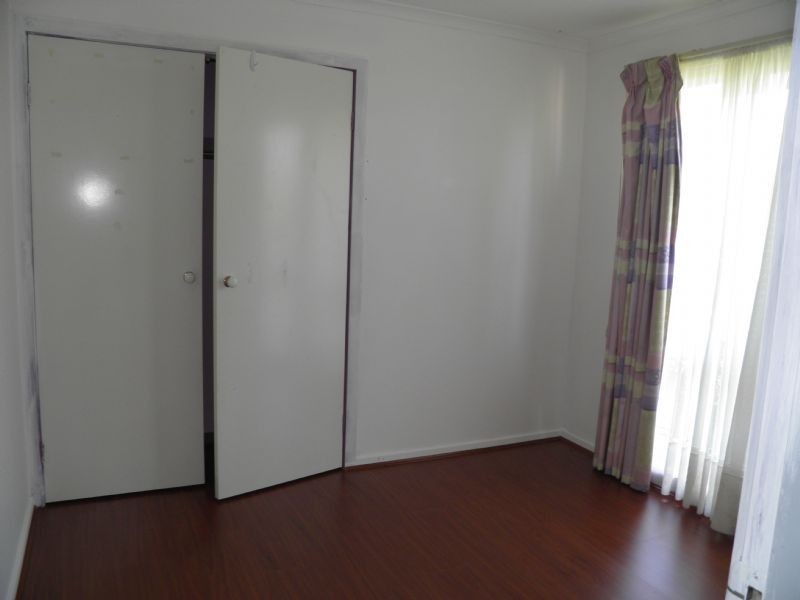 21 Basalt Court, Delahey VIC 3037