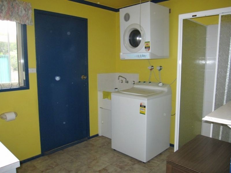 142 BIGGS STREET, St Albans VIC 3021