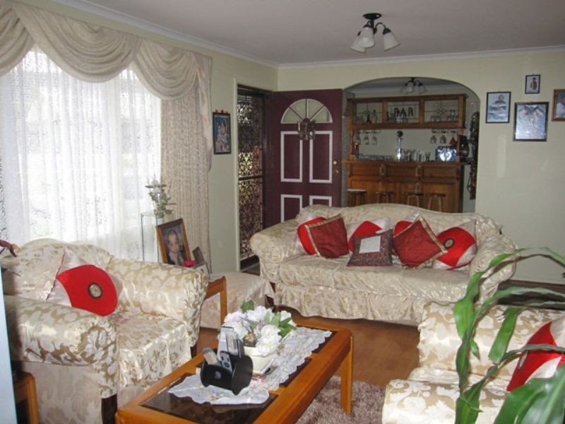 218 Sunshine Ave, Kealba VIC 3021