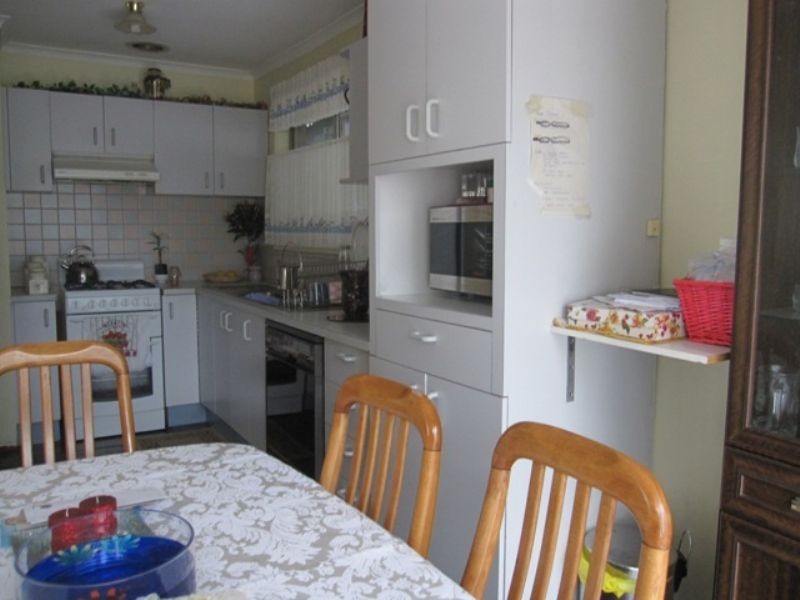 218 Sunshine Ave, Kealba VIC 3021