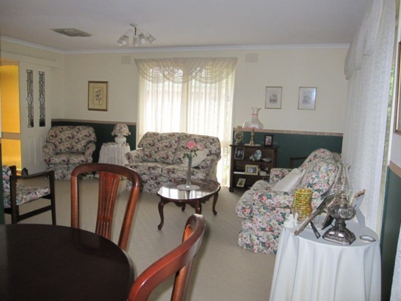 180 Sunshine Ave, Kealba VIC 3021