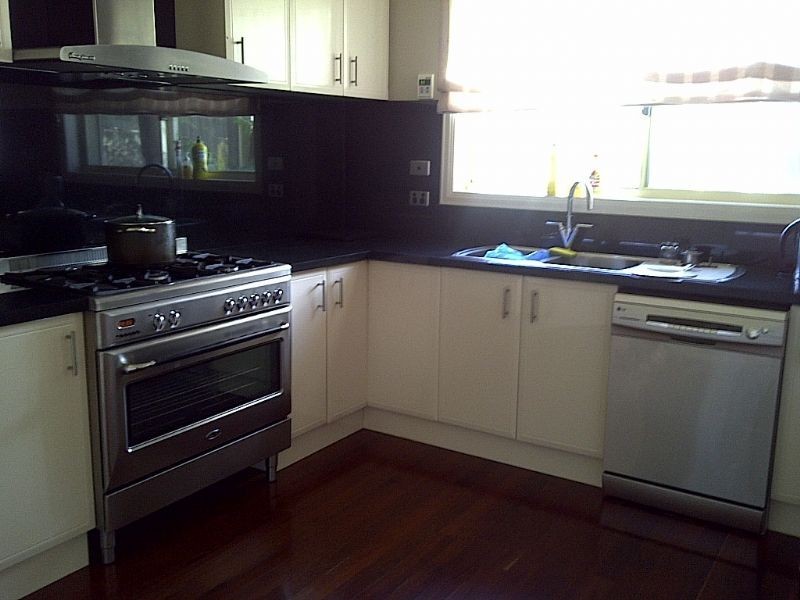 13 AUGUSTA CRESCENT, Sunshine North VIC 3020