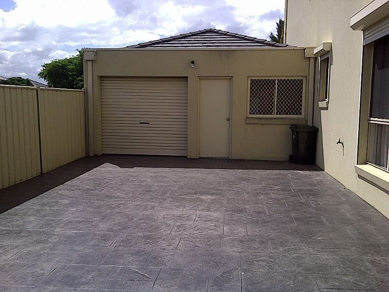 13 AUGUSTA CRESCENT, Sunshine North VIC 3020