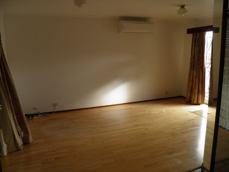 82 KURUNG DRIVE, Kings Park VIC 3021