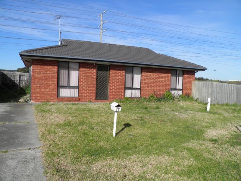 95 Moonstone Circuit, St Albans VIC 3021