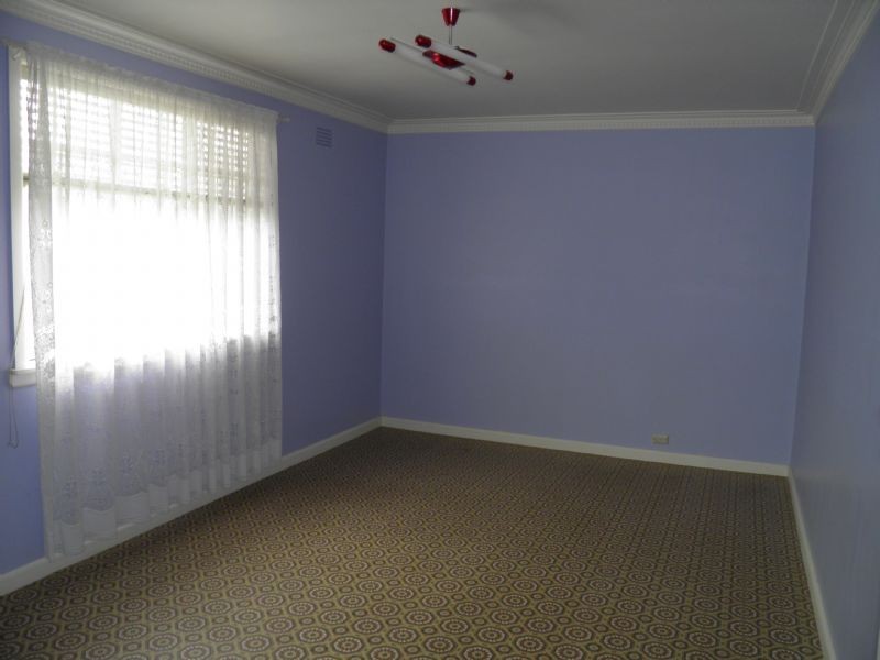 122 Alfrieda, St Albans VIC 3021
