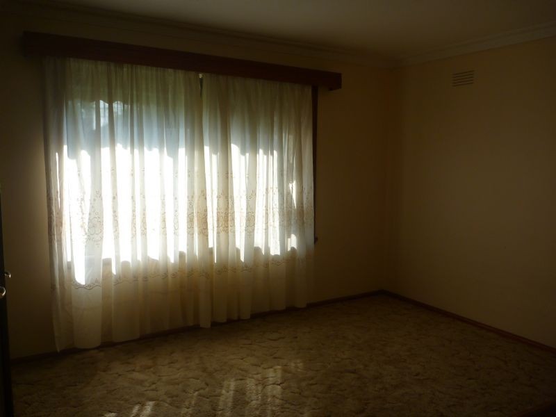 82 Millawa Avenue, St Albans VIC 3021