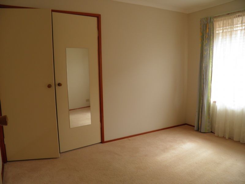 22 kindom Ave, Kings Park VIC 3021