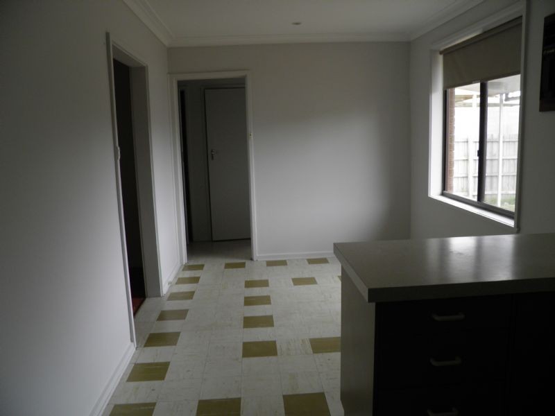 206 ALFRIEDA STREET, St Albans VIC 3021