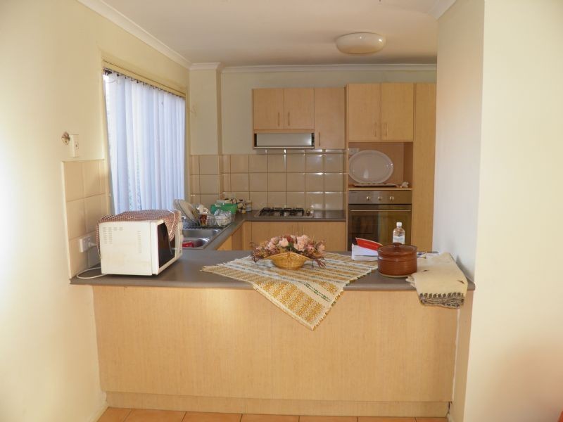 11  BERTHON STREET, Sydenham VIC 3037