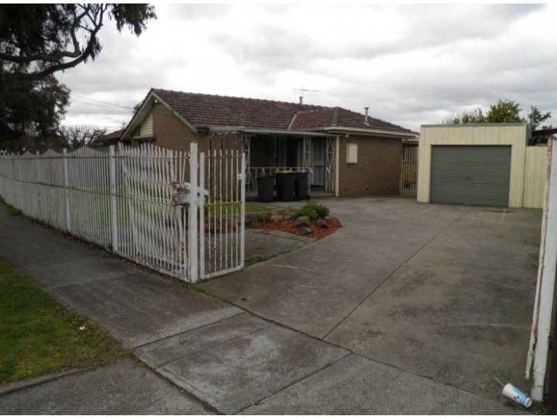 27 Grantham Parade, St Albans VIC 3021