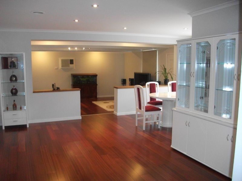 38 Camelot Drive, Kings Park VIC 3021