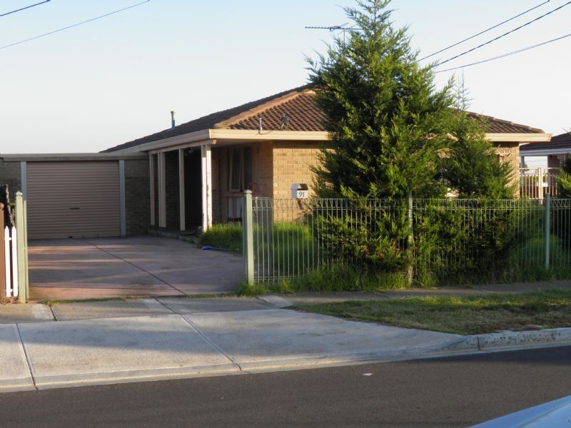 91 President Rd, St Albans VIC 3021