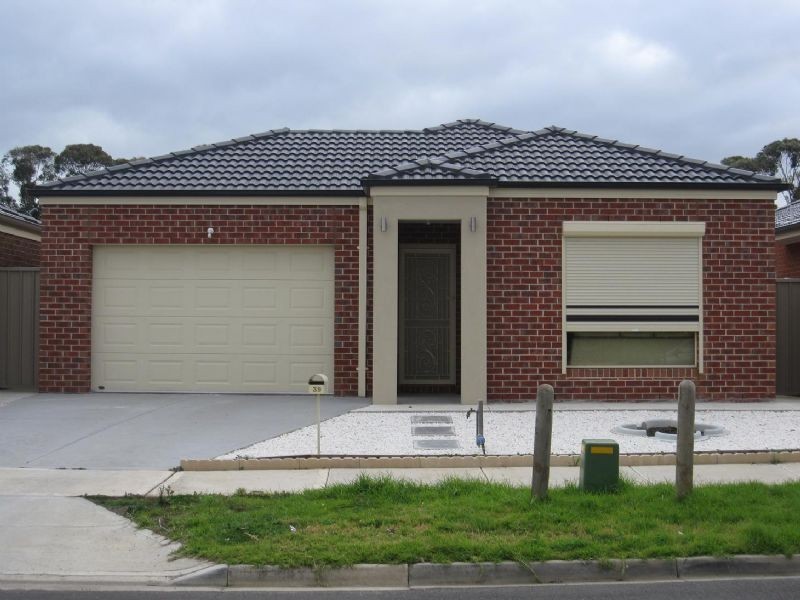 39 Levenia Street, St Albans VIC 3021