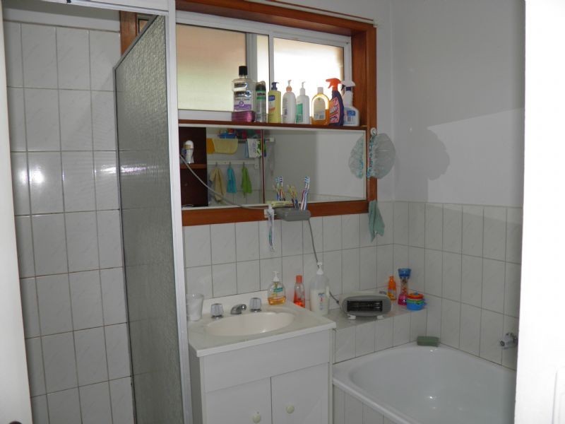 25 Wilpena Court, St Albans VIC 3021