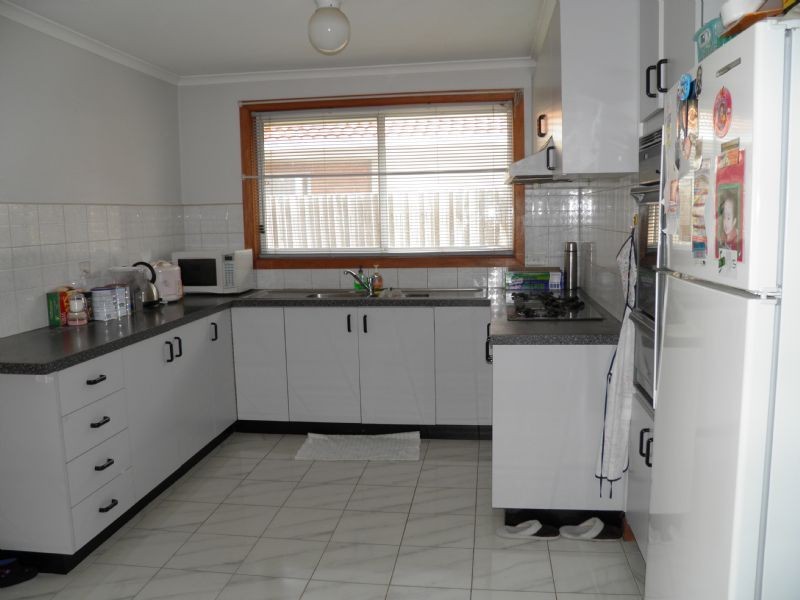 25 Wilpena Court, St Albans VIC 3021