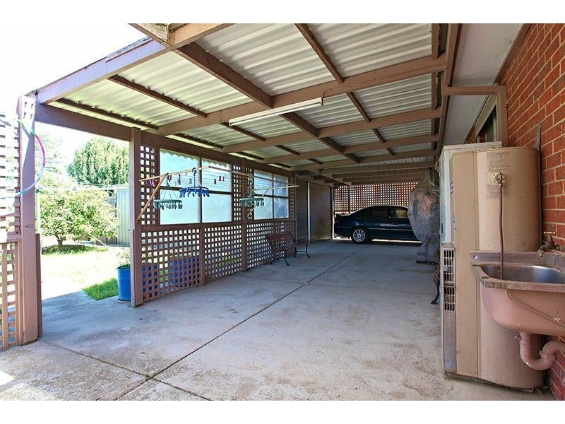 91 Talintyre Road, Sunshine VIC 3020